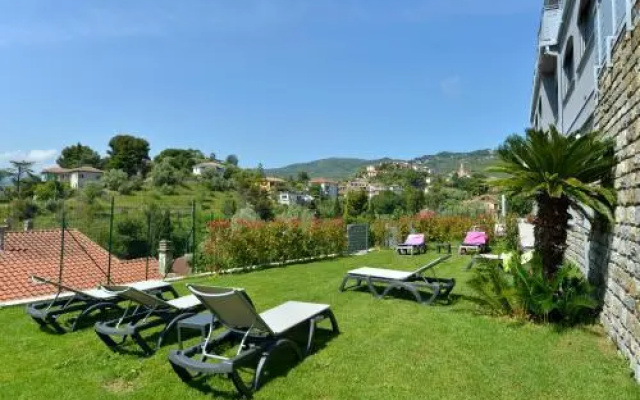 Aparthotel 4 Stars Imperia