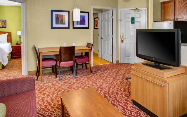 Towneplace Suites By Marriott Cleveland Westlake