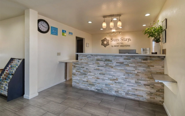 SureStay Hotel by Best Western Williams