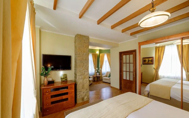 Zaivan Retreat