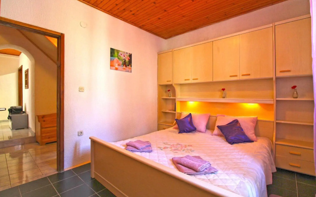 Apartment Luka 2192