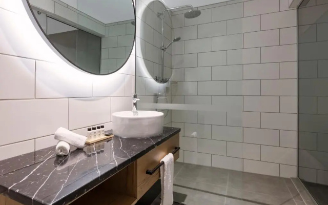Hotel Room @ 89 Courtenay Place