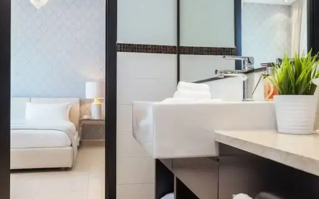 The Palm Jumeirah Villas - Frond D