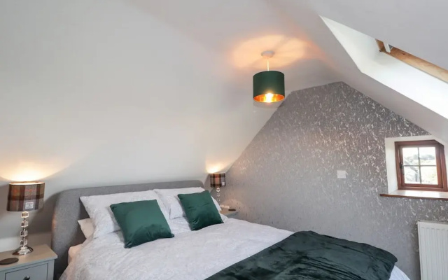 2 Seafield Place