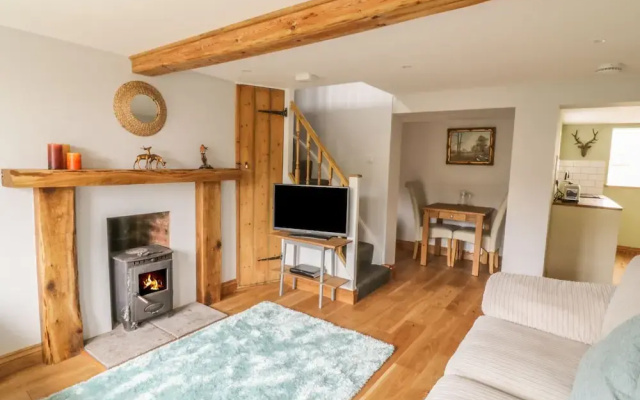 2 Hillside Cottages, Kirton