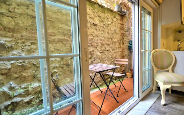 Backyard Of Galata