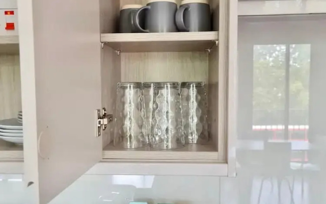 London Riverside Apartment Retreat