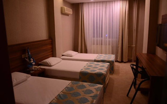 Ayintap Hotel