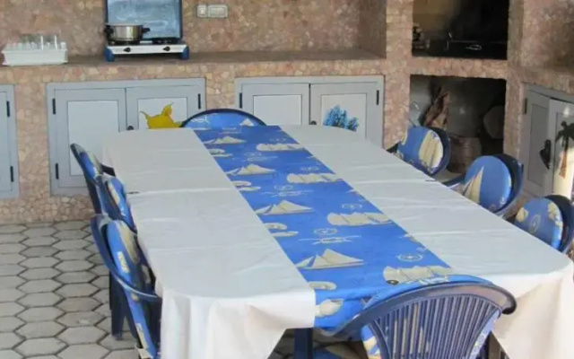 Apartments Kivi