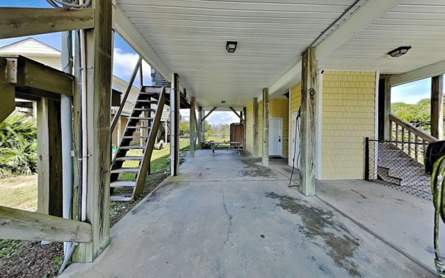 Lovin' Lowe Tide by Topsail Realty