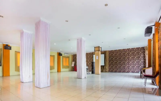 Hotel La Macca Makassar by OYO Rooms