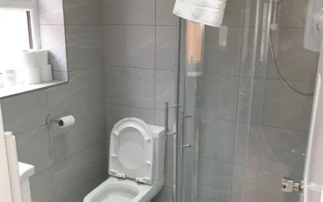 Lovely Central Studio/2bed - 5min To Train Station
