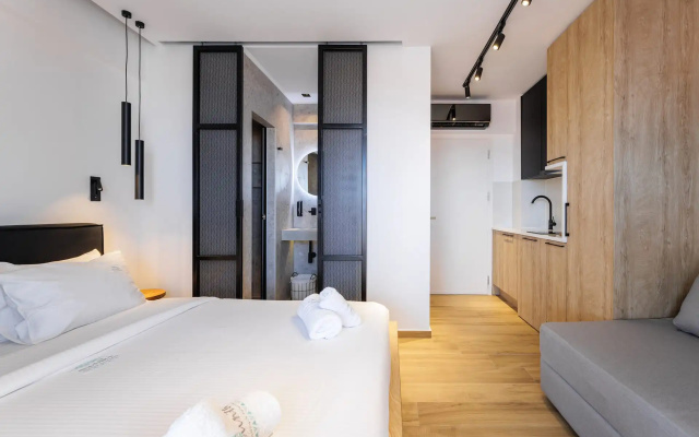Kentro Luxury Suites