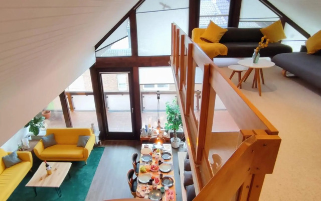 Stilvolle Galeriewohnung im Land der tausend Berge