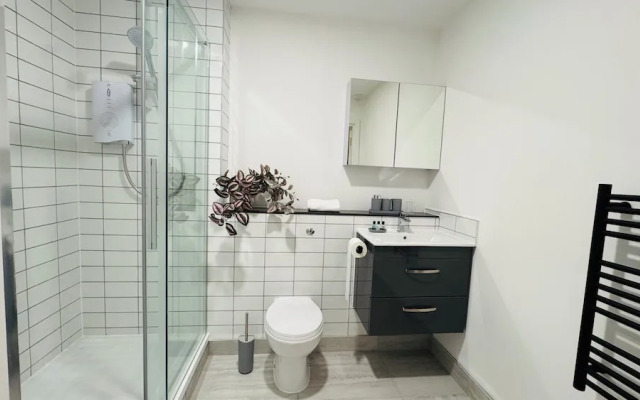 The Square Apartments Flat 5