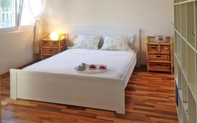 Lovely apartm.near airport