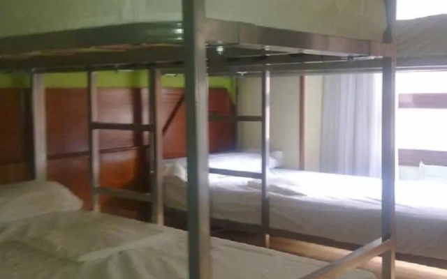 Moon Hostel Bio