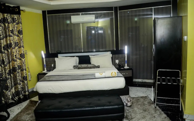 GPinnacle Suites