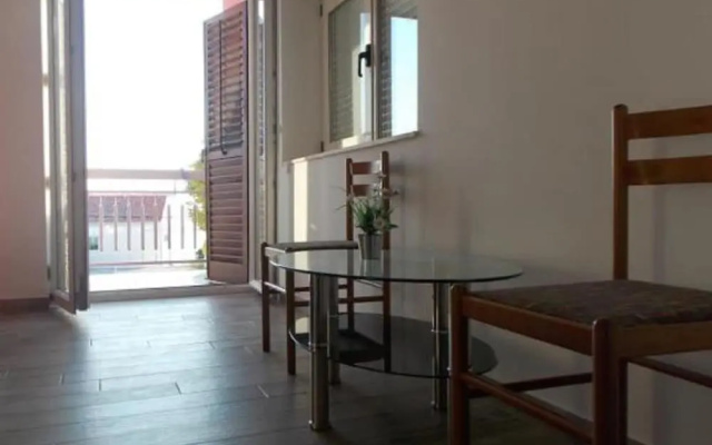 Tranquil Villa in Podstrana near Mutogras Beach