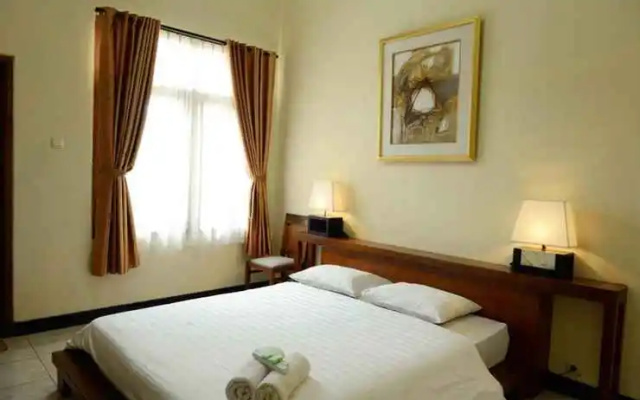 Griya Teratai Luxury Guesthouse