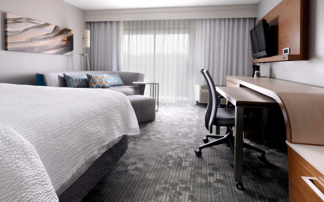 Courtyard by Marriott Houston Northwest