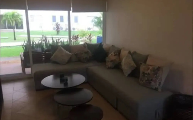 Banus Acapulco