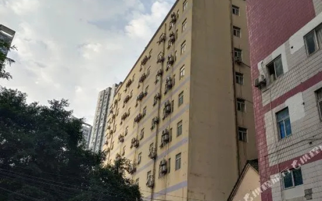 Home Inn Chongqing Shapingba Shinianpan Lantian Hospital