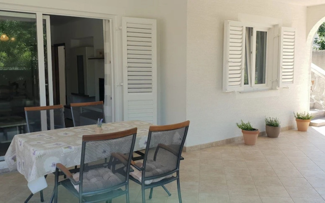 Apartment Ljiljana