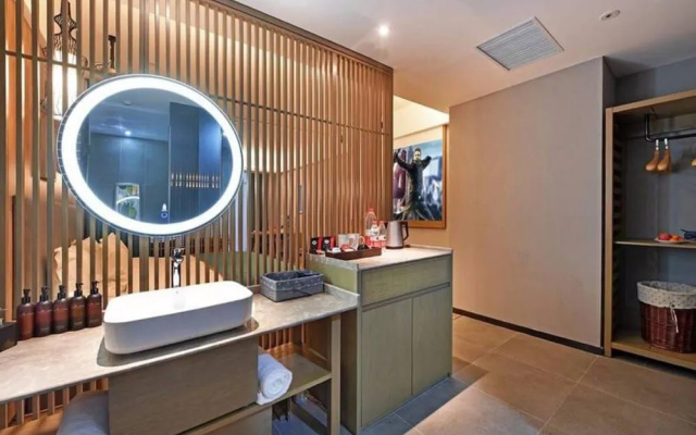 Luoyang Mehood Lestie Hotel Sport Center