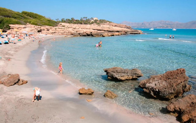 Villa Camila para 7 junto a playa de Sant Pere
