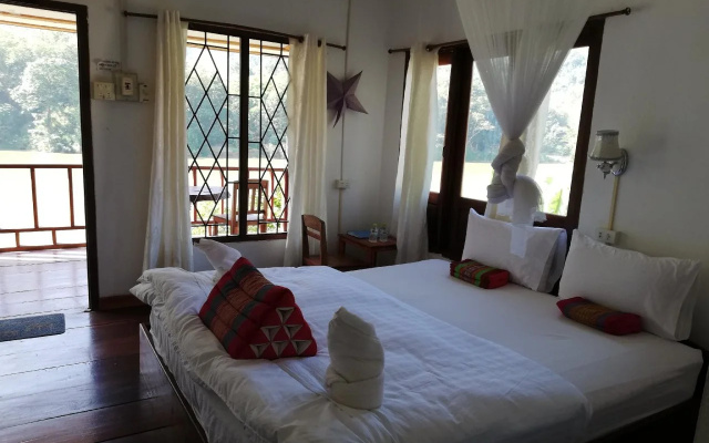 Nam Ou River Lodge
