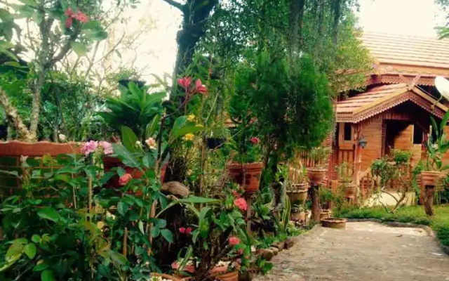Phutarn Resort