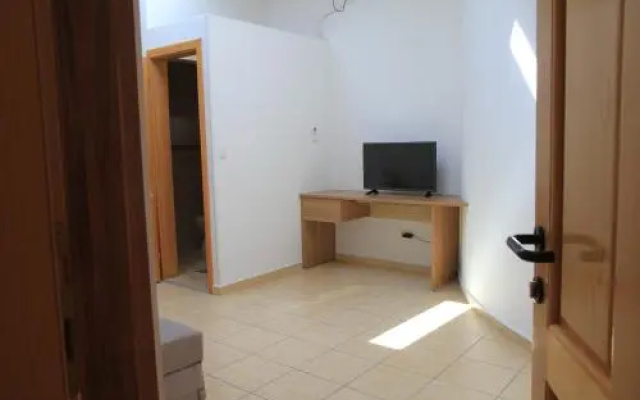 Hostel Tina