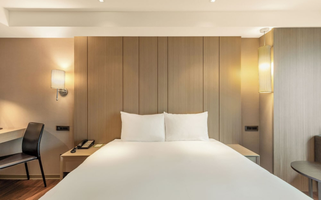 CHECK inn SELECT - Taipei NeiHu