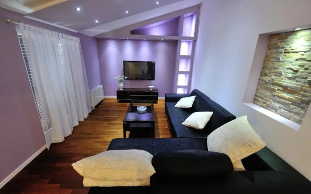 Apartments Villa WhiteHouse
