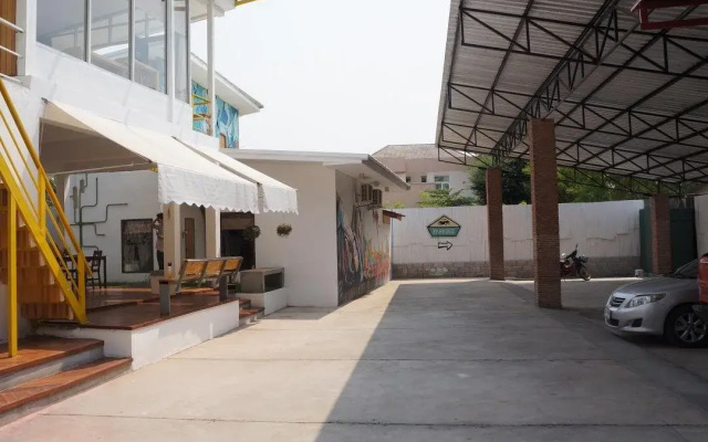 Monkey Village(มังกี้ วิลเลจ)