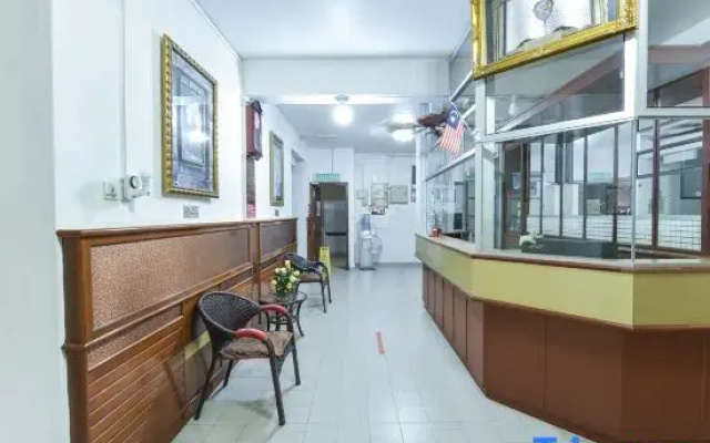 Hotel O near Monas formerly Cideng Timur Residence