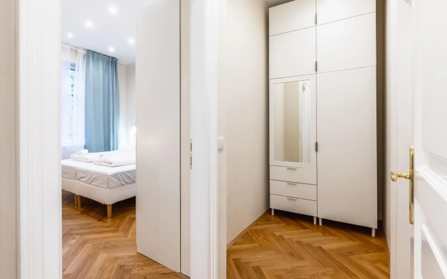Spacious 2 bedroom apartment nearby center