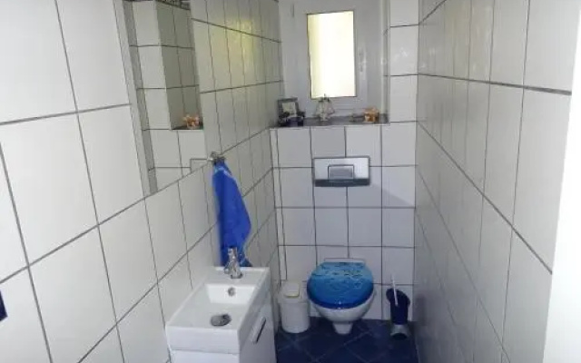 Am Keschtewaeldele ****