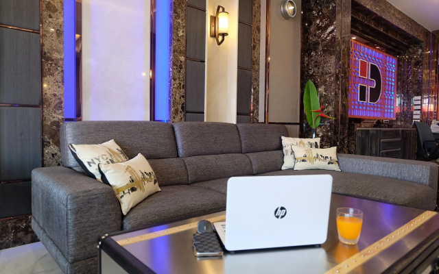 Hotel DSure Patong