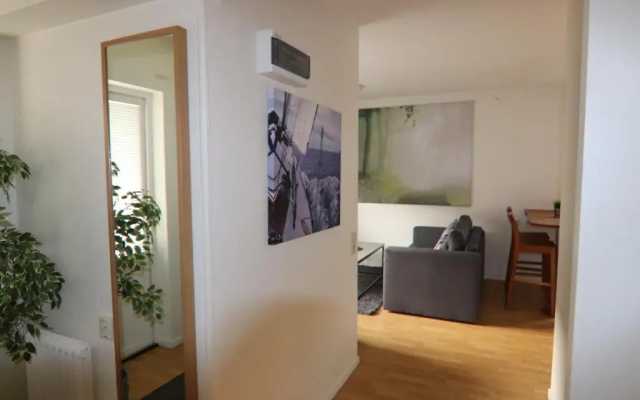 Studio Apartment