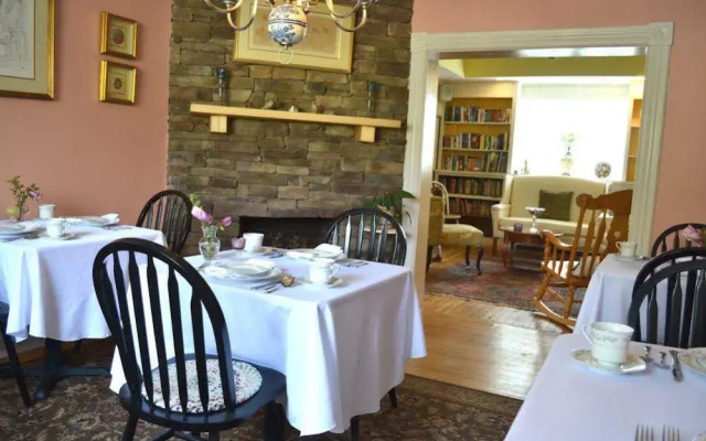 The Bell House Inn