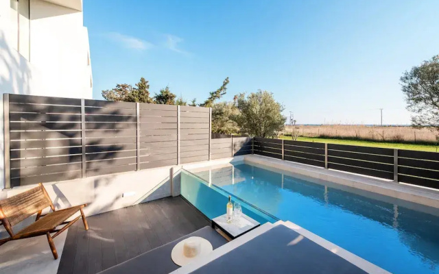 Serene Villas Halkidiki - Cfront Private Pool