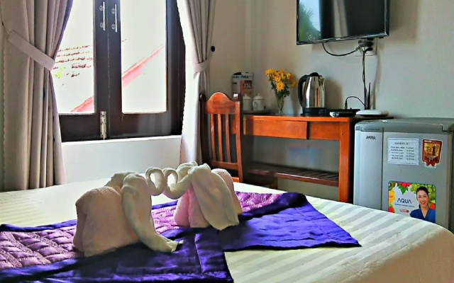 MS Tri House Homestay