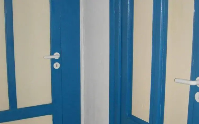 Mondello blue house