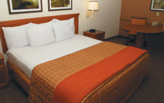 Motel 6 Del City