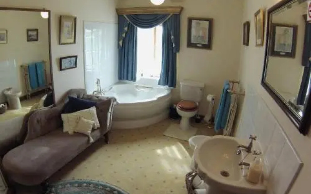 Wayside Guest House