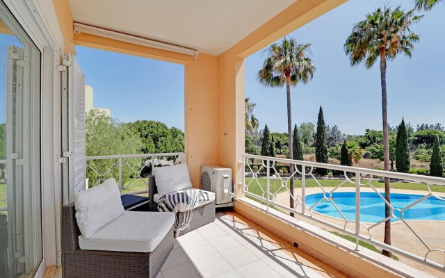 Vilamoura Palm Tree With Pool By Homing