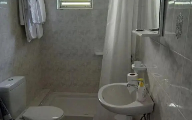 Aroanios apartments