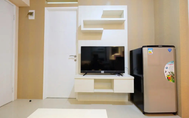 Bassura City Apartment with Direct Access to Bassura Mall
